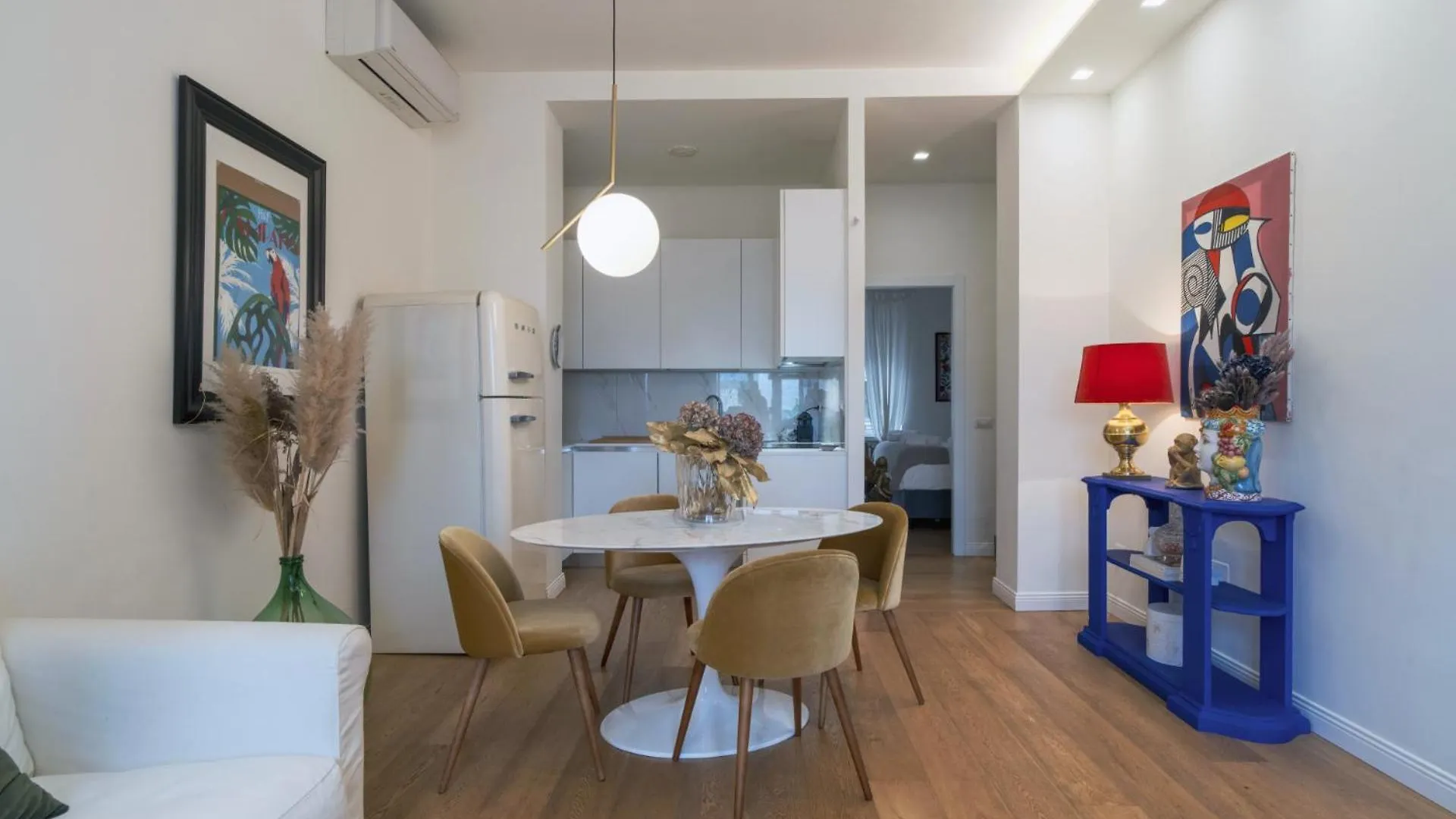 Easylife - Colore E Design In Repubblica Μιλάνο