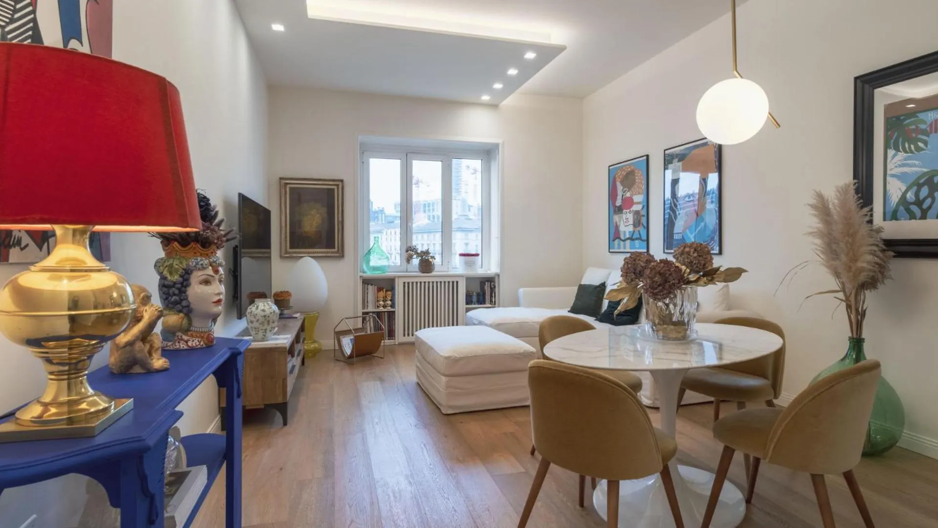 Apartment Easylife - Colore E Design In Repubblica Milan Italy