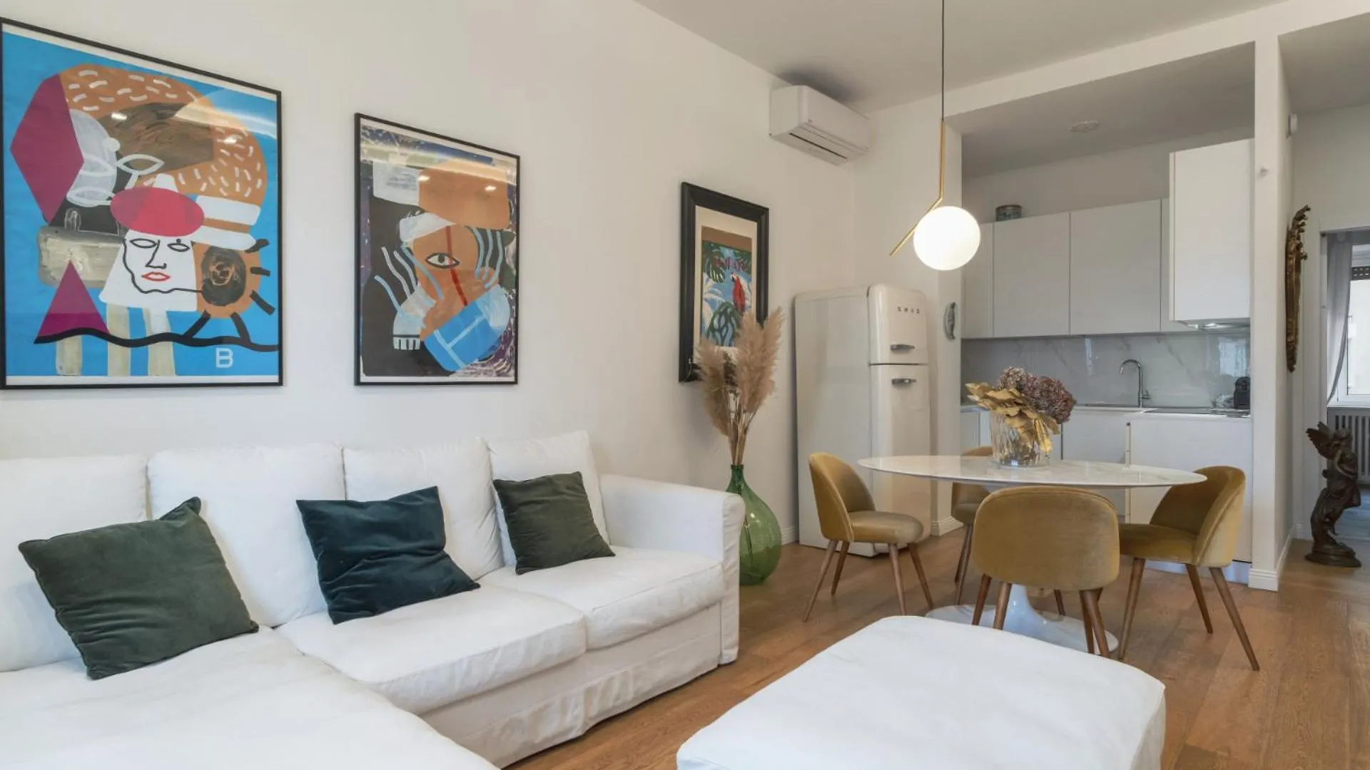 Apartment Easylife - Colore E Design In Repubblica Milan Italy